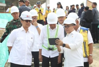 Menteri PANRB saat di Kawasan Nusantara, Kabupaten Penajam Pasir Utara, Kalimantan Timur, Jumat (1/3/2024).