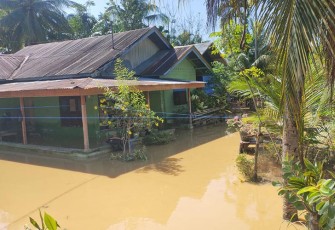 Pasca banjir Petugas BPBD Kab Bireuen melakukan pengecekan (25/1). Sumber foto: BPBD Kab Bireun