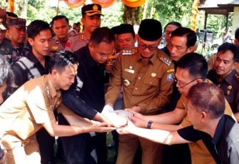 Peletakan Batu Pertama Pembangunan Gereja