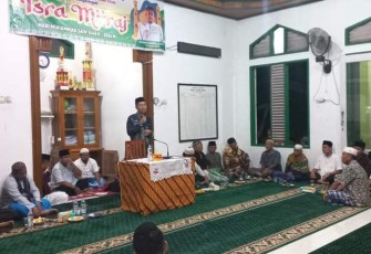 Wabup Pasbar dan Ketua DPRD Hadiri Peringatan Isra Mikraj di Surau Nurul Huda Nagari Ophir