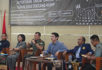 Danrem 064/MY Brigjen TNI Fierman Sjafirial Agustus menjadi Narasumber Fokus Group Discussion dengan pembahasan pengaturan tindak pidana terhadap keamanan Negara dan tindak pidana terhadap ketertiban umum dalam UU No 1 Tahun 2023 tentang KUHP, Selasa (16/01/2024)