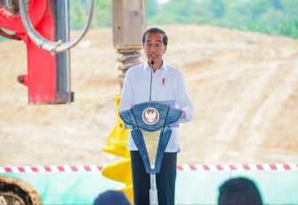 Presiden Jokowi pada acara Groundbreaking Pembangunan Masjid Negara di IKN