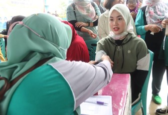 Ketua TP PKK Bintan Hafizha Rahmadhani Imbau Ibu-Ibu Hebat Datang ke Puskesmas