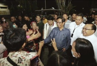 Mahfud MD saat Sambangi Gereja Santa Maria Surabaya dalam safari politik ke Surabaya, Jawa Timur pada Kamis (11/1/2024) malam.