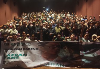 Antuasias kader HMI saat nobar pada gelombang sesi pertama.