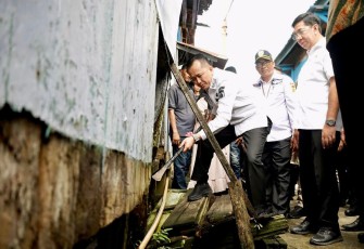 Penjabat (Pj) Gubernur Sumsel Agus Fatoni di Jl Pangeran Sido Ing Kenayan, Karang Anyar, Gandus, Palembang, Sumatera Selatan, Rabu (21/2/2024).