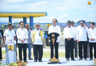 Menteri Basuki Dampingi Presiden Jokowi Resmikan Bendung dan Jaringan Irigasi Gumbasa, Pulihkan Pasokan Air untuk Sentra Pangan di Sigi