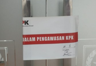 Penyegelan ruang kerja oleh KPK pasca OTT