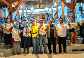 Foto Bersama usai acara