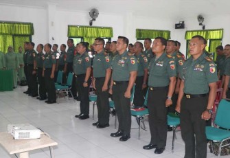 Pembinaan Netralitas TNI di Aula Pandu Sakti Makodim Tulungagung Jl. Jaksa Agung Suprapto No 17 Kelurahan Kampungdalem Kecamatan Tulungagung Kabupaten Tulungagung Jawa Timur, Rabu (07/02/2024).