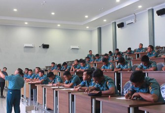 Prajurit Wing Udara 2 saat Laksanakan Uji Coba Alat Tes Psikologi di Dispsial