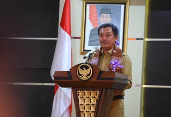 Kepala BSKDN Kemendagri Yusharto Huntoyungo saat  saat memberi sambutan dalam Forum Diskusi Aktual (FDA) terkait Dinamika Kesiapan Pemilihan Kepala Daerah (Pilkada) 2024 di Auditorium B.J Habibie Kota Parepare Provinsi Sulawesi Selatan pada Selasa, 5 Maret 2024. 