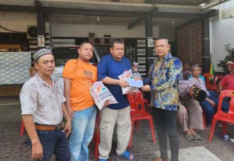 Ketua Pewarta saat Melayat ke Rumah Warga Meninggal Dunia