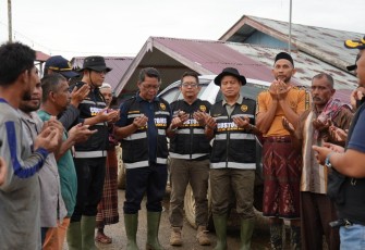Relawan Bea Cukai Salurkan Bantuan Kemanusiaan ke Langkahan Aceh Utara