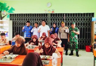 Bupati Bintan Meninjau Langsung SPPG di Kecamatan Bintan Utara 