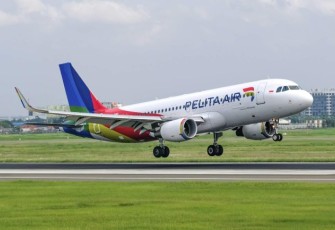 Pesawat Airbus A320 Pelita Air 