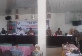 Pemdes Permu saat Gelar Musdes Pertanggung Jawaban MDPJ APBDes Tahun Anggaran 2024