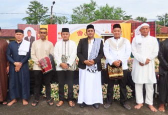 Dandim 1710/Mimika Laksanakan Sholat Idul Fitri di Lapangan Polres Mimika