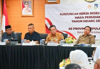 Gubernur Ansar saat Terima Kunker Komisi V DPR RI