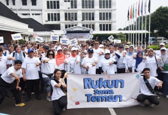 Jalan Sehat bertajuk #RukunSamaTeman pada Minggu (23/10).