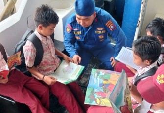 Kehadiran Kapal Melek Huruf KP XVIII- 1006 bisa menjadikan tempat alternatif anak - anak di bantaran sungai das Katingan untuk belajar, mencerdaskan kehidupan bangsa.