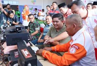 Bupati Roby Resmikan Sekretariat ORARI Lokal Bintan YH5UC