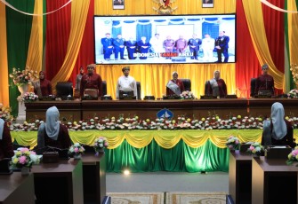 DPRD Kabupaten Bintan menggelar Rapat Paripurna dalam rangka memperingati Hari Jadi ke-77 Kabupaten Bintan, Senin (01/12)