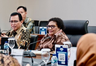 Kementerian Dalam Negeri (Kemendagri) terus mendorong percepatan pembangunan infrastruktur di pusat pemerintahan 4 Daerah Otonom Baru (DOB) di wilayah Papua