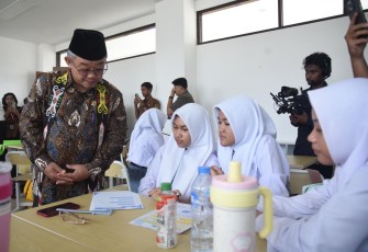 Menteri Pendidikan Dasar dan Menengah (Mendikdasmen), Abdul Mu’ti, meresmikan Sekolah Terpadu Samarinda 
