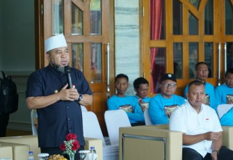 Gubernur Bengkulu Helmi Hasan
