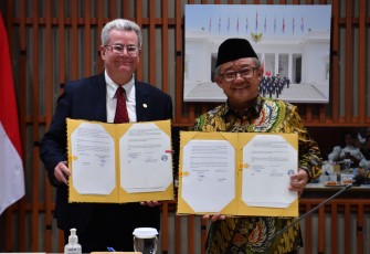 Kementerian Pendidikan Dasar dan Menengah Republik Indonesia (Kemendikdasmen RI) dan Universitas McGill, Kanada, hari ini menandatangani Memorandum Saling Pengertian (MSP)