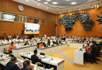 Rapat Kerja Komisi V DPR RI