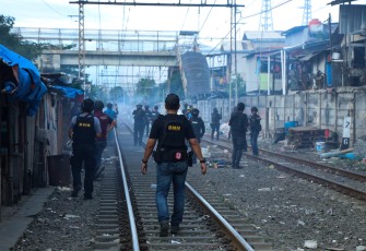 BNN RI dan Polri Bongkar Sarang Narkoba di Kampung Bahari