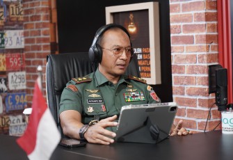 Brigjen TNI Antoninho Rangel Da Silva, S.IP., M.Han., yang menjabat Danrem 151/Binaiya, tidak hanya memimpin di medan tugas, tetapi juga sukses duduk di kursi sutradara film “Janji Senja” sebagai perwujudan dari pembinaan teritorial modern di Korem 151/Binaiya dan suatu maha karya dengan menghadirkan kisah yang menghidupkan kearifan lokal Maluku