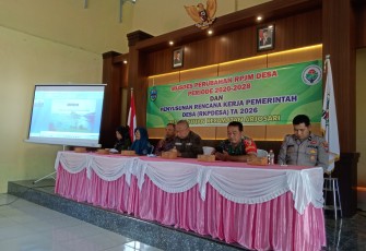 Babinsa 0801/03 Arjosari Hadiri Musdes Penyusunan RKP Desa Diwilayah Binaan