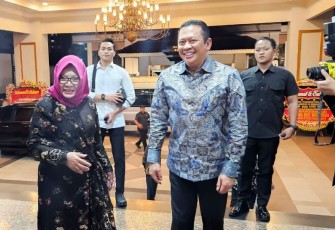 Bambang Soesatyo mengapresiasi diluncurkannya buku Siti Hardijanti Hastuti (Tutut Soeharto) berjudul “Selangkah di Belakang Mbak Tutut”.