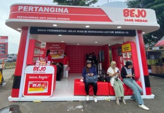 Bejo Jahe Merah menghadirkan booth PERTANGINA (Pertolongan Anti Angin-Anginan) di 51 titik mudik yang tersebar di jalur darat, udara, dan laut.