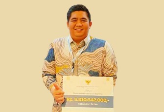Bupati Bintan Roby Kurniawan