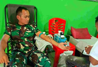 Donor darah prajurit Satgas Pamtas Yonarmed 12 Kostrad di Kabupaten Belu, 