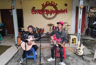 Live music Kopi Embongan Kabupaten Malang