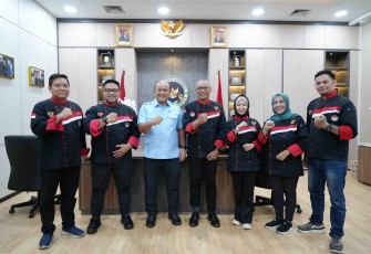 Kepala BGN Dadan Hindayana foto bersama ICA di Jakarta 
