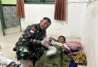 Sunat gratis anak-anak di perbatasan 