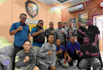 Foto bersama Tim Asistensi Dispenad di Penrem 083/Bdj, Kamis (27/11) 