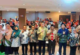 Foto bersama saat Bimtek Keamanan Pangan Bagi Pelaku Usaha Industri Rumah Tangga Pangan (IRTP) se Kota Tanjungpinang.