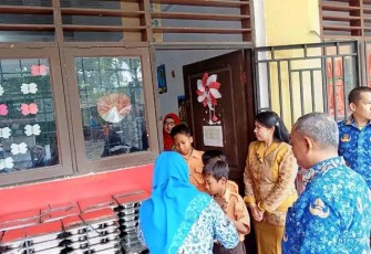 Flora Nainggolan Lakukan Monitoring  Pelaksanaan Pemberian Makanan  Bergizi Gratis