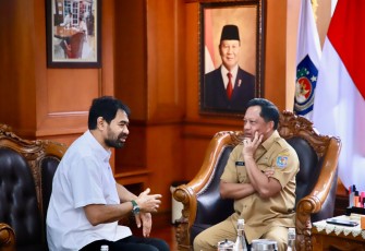 Gubernur Aceh Muzakir saat menemui Mendagri Tito di Kantor Pusat Kementerian Dalam Negeri (Kemendagri), Jakarta, Selasa (11/11/2025).