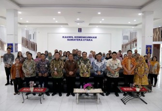Kakanwil Kementerian Hukum Sumut Pimpin Apel Sampaikan Optimisme Tahun Baru 2025