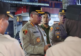 Kapolrestabes Medan Giat Patroli Gabungan Guna Antisipasi Kejahatan Bubaran Konser Dewa 19. 