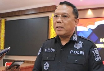 Kasatgas Humas Ops Damai Cartenz Kombes Pol Yusuf Sutejo 