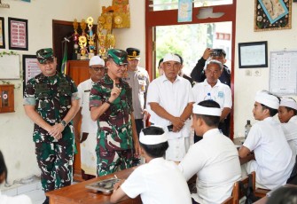Pangdam IX Udayana Mayjen TNI Muhammad Zamroni